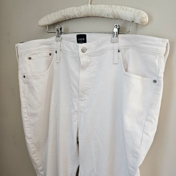 J. Crew Jeans Bootcut White Casual Neutral Factory Denim Trendy - Picture 3 of 16